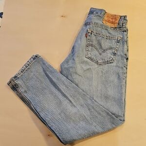 Levi's 550 Relaxed Fit Men's Straight Leg Jeans in Light Blue